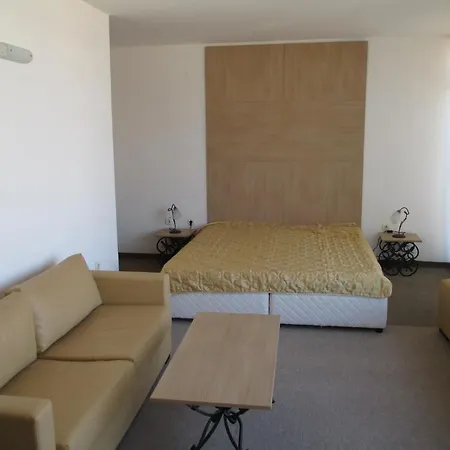 Odyssey Hotel 3*